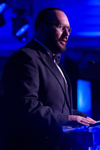 Child, Desmond - hier klicken Child, Desmond - hier klicken