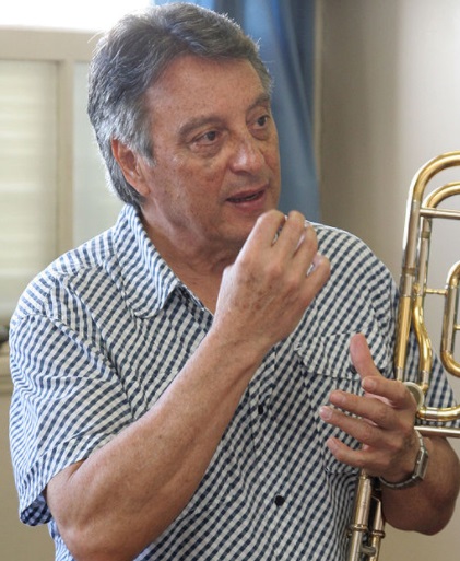 Crespo, Enrique - hier klicken Crespo, Enrique - hier klicken