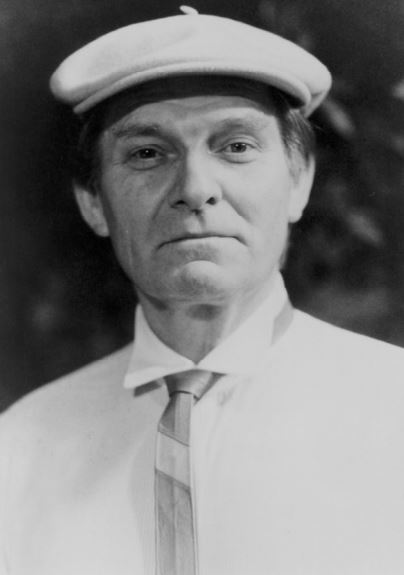 Armitage, Dennis - hier klicken